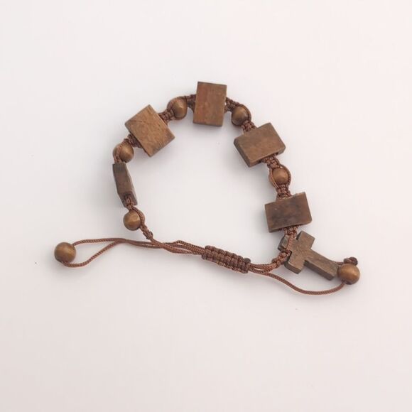 NWOT Brown Wood Beaded Catholic Cross Adjustable Slider Bracelet - Picture 6 of 7